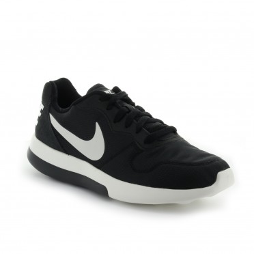 nike md runner 2 lw