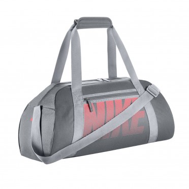 nike women's gym club