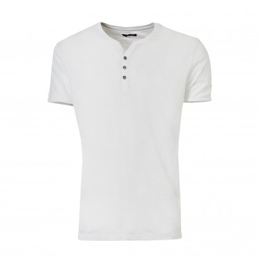 m-buttoned s/sleeve t-shirt