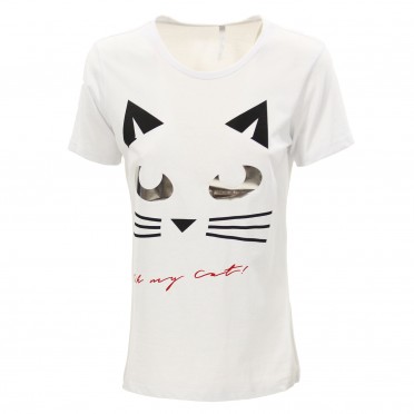w t-shirt cat