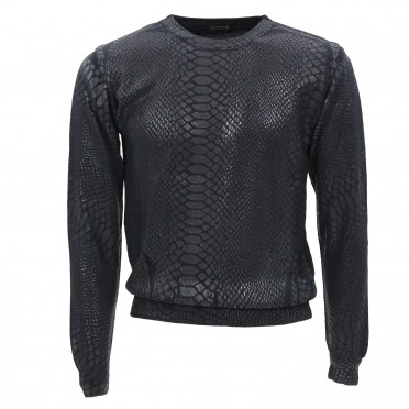 m-sweater black snake