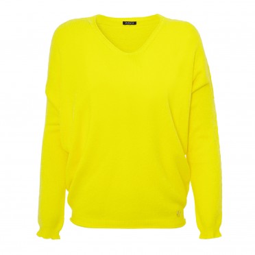 w sweater yellow