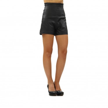 w-short low waist