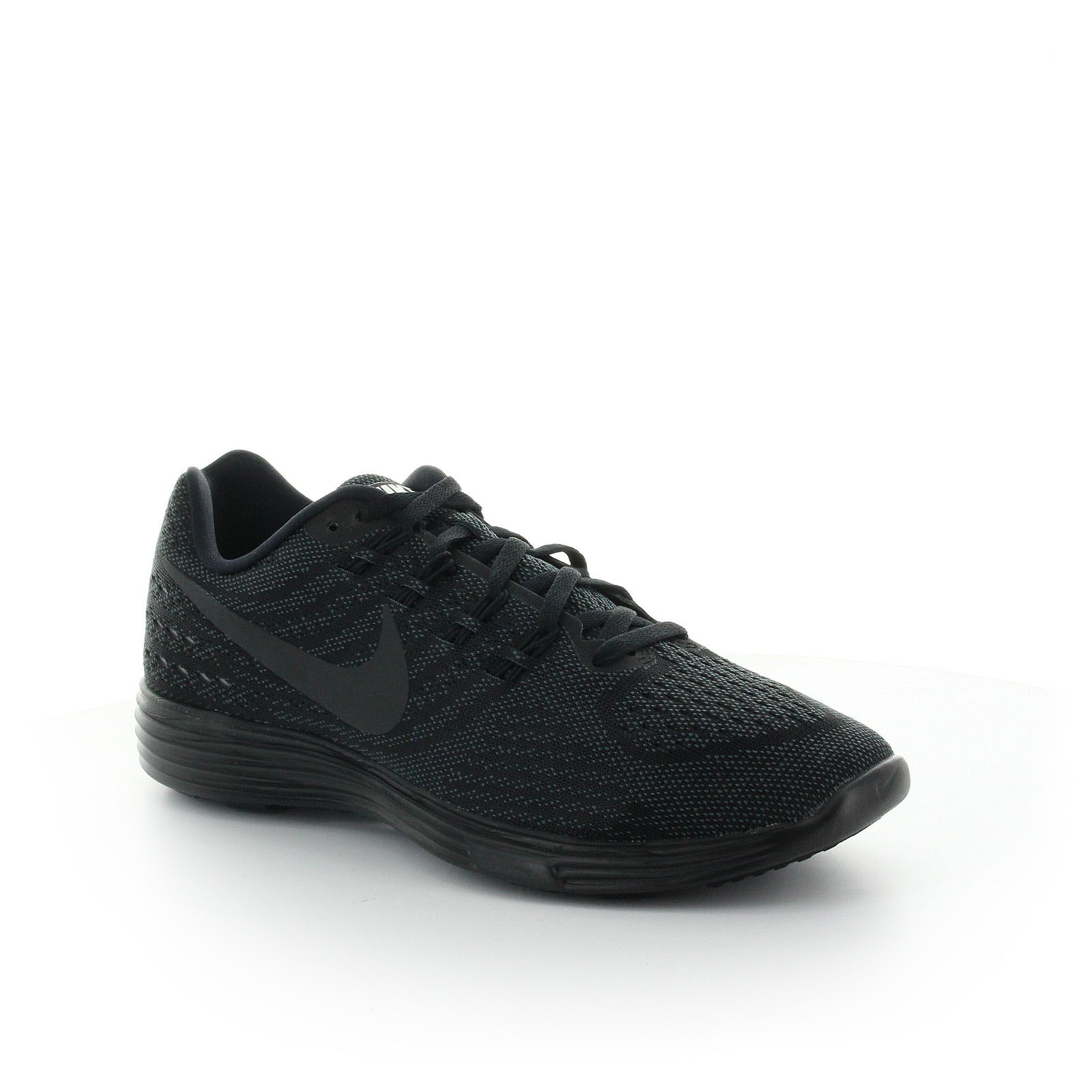 Nike lunartempo hot sale